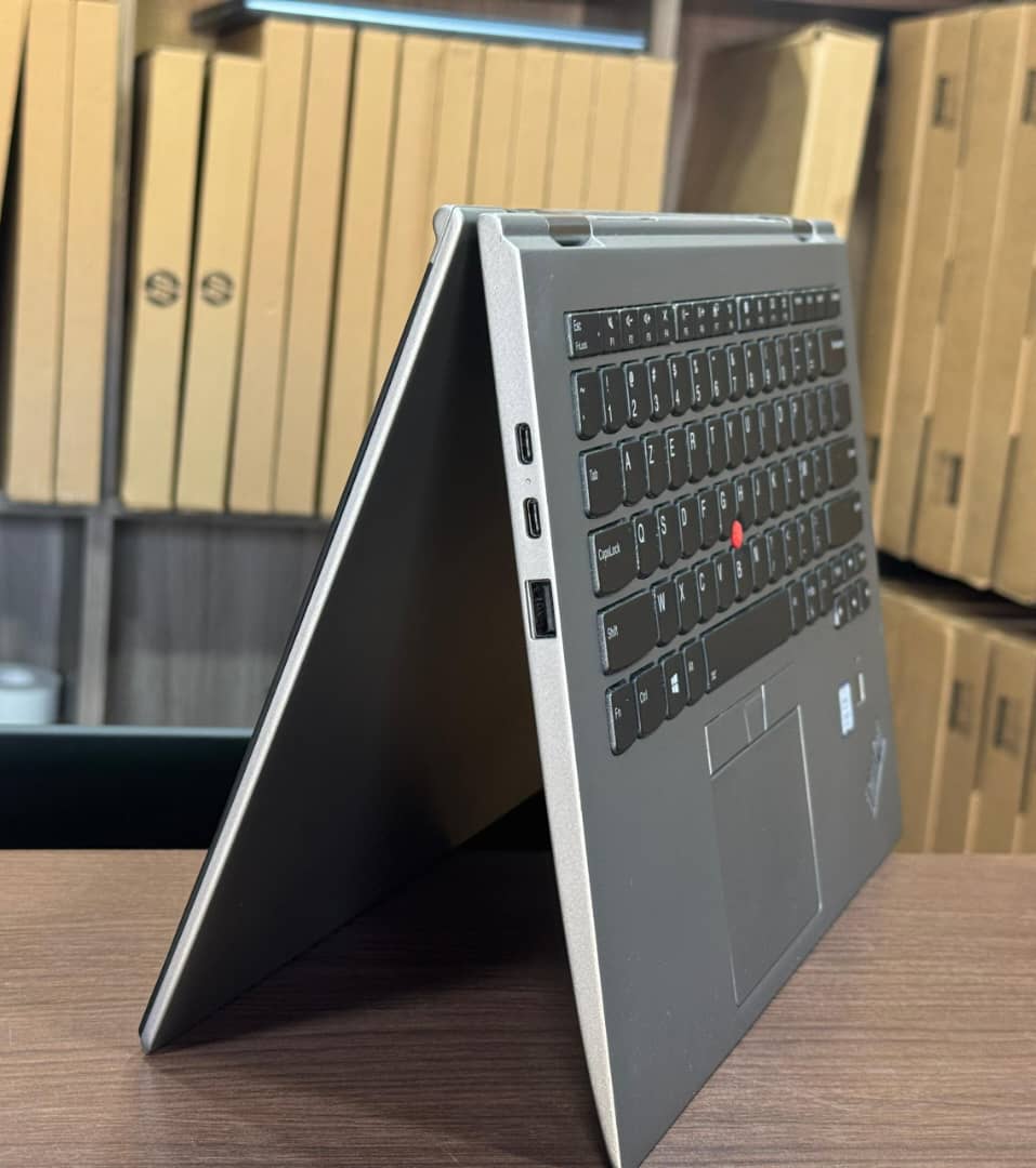 Lenovo Yoga X1 Tactile Pliable